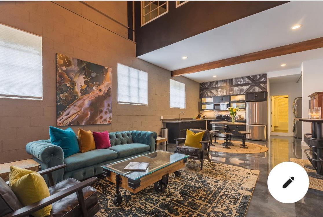 Petaluma Warehouse Lofts Unit E Apartment Exterior photo